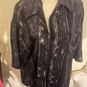 Stylish Black and Brown men’s Karl Kani Top